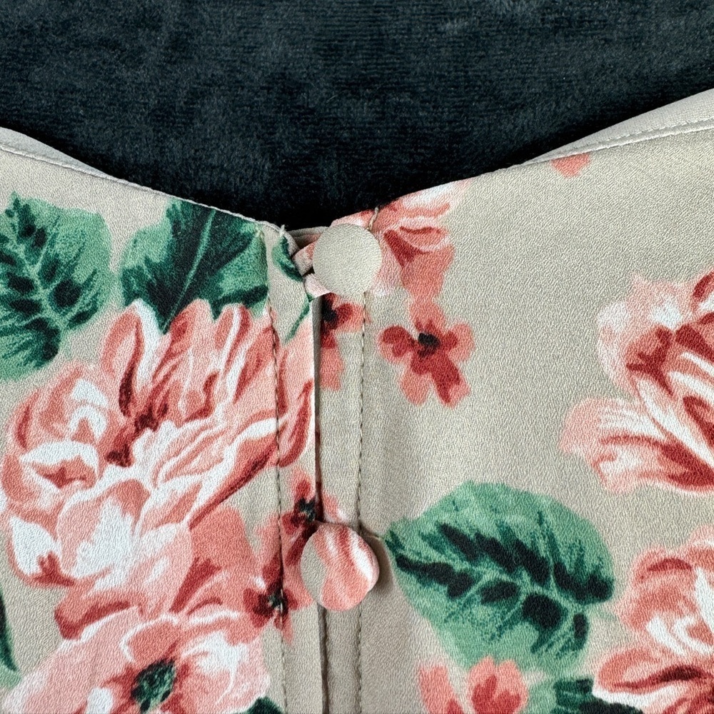 Torrid Babydoll Floral Blouse with Buttons - Picture 3 of 8